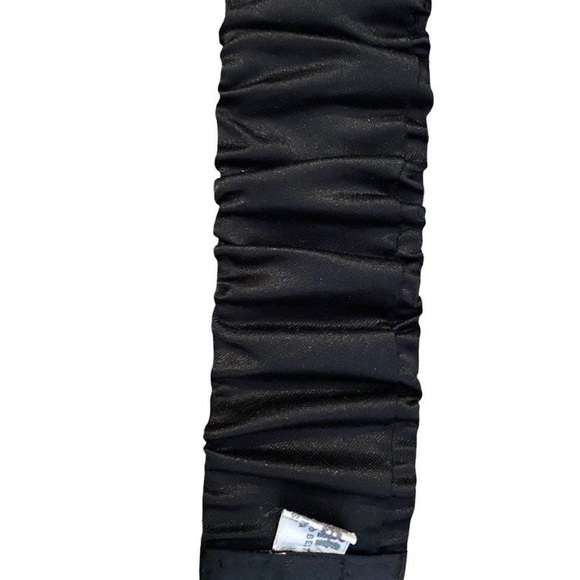 Vintage belt by Collectif best fit a xs or a smaller small does not fit a medium - Picture 3 of 4